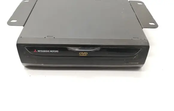 Mitsubishi Pajero CD/DVD changer 8684170V180