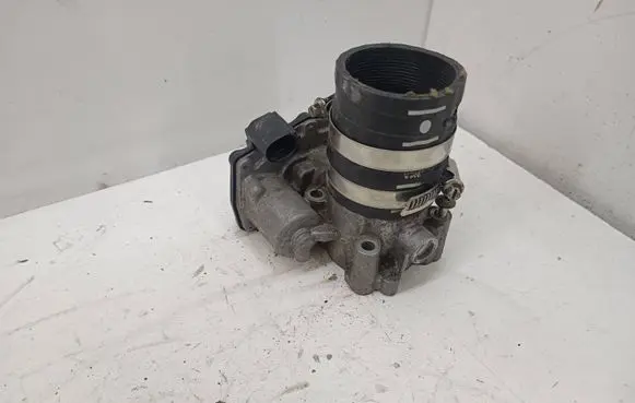 Ford Fusion II Throttle valve DS7G9F991BB