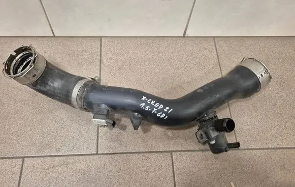 KIA Xceed Intercooler hose/pipe 2828608000 2828708000