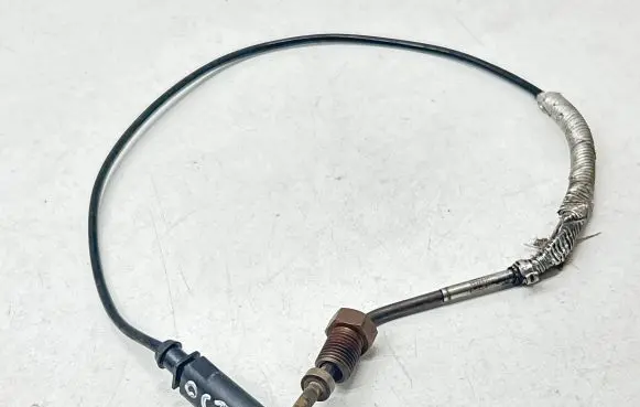Skoda Octavia Mk3 (5E) Exhaust gas temperature sensor 0894588