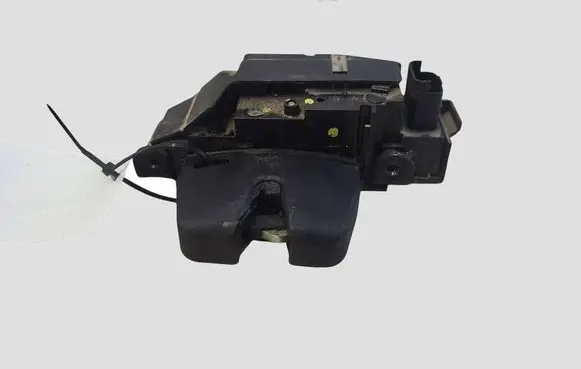 Peugeot 308 Tailgate/trunk/boot lock/catch/latch 9804762080