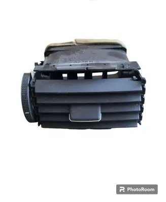 Toyota Avensis T250 Dash center air vent grill TSM5512G