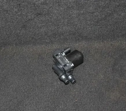 BMW 1 F20 F21 Other engine bay part 8514557