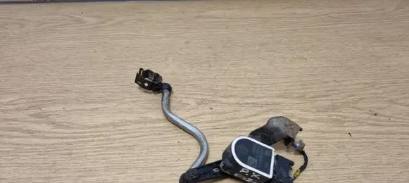 BMW 4 F32 F33 Headlight/headlamp level sensor 6860843