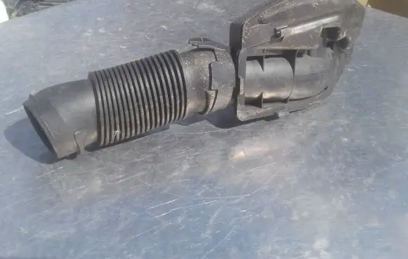 Citroen C3 Air intake duct part 9683340180