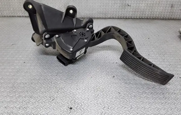 Hyundai Grandeur Accelerator throttle pedal CDK0334A3L100