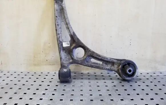 KIA Soul Front lower control arm/wishbone 54501G2100