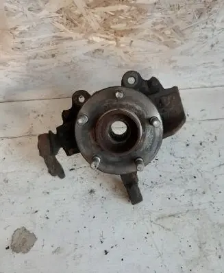 Volvo V50 Front wheel hub