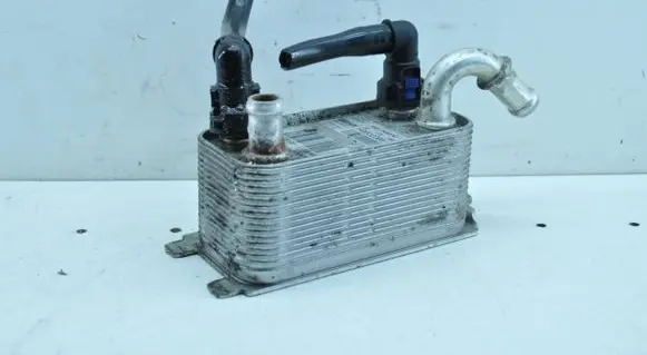 Ford Mondeo MK IV Engine oil radiator 6G917A095AD