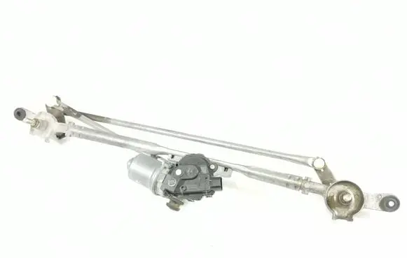 Front wiper linkage and motor