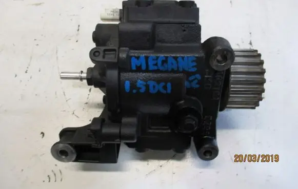Renault Mégane Renault Sport III (IV Based) Fuel injection high pressure pump H8201100115