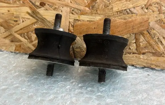 BMW 3 E46 Gearbox mount