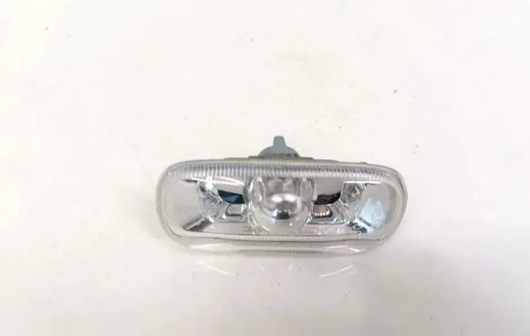 Audi A4 S4 B6 8E 8H Front fender indicator light 8E0949127