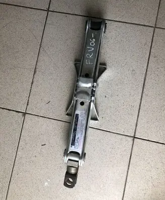 Honda FR-V Lift Jack FRV06