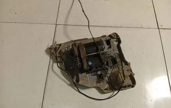 Citroen C4 Grand Picasso Air suspension compressor/pump 9682022980
