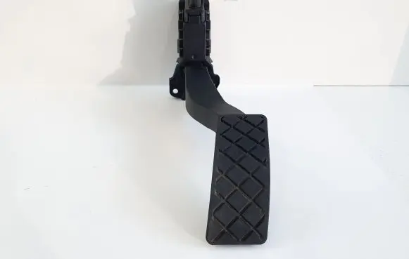 Volkswagen e-Golf Accelerator throttle pedal 5Q1723503H 6PV01062111