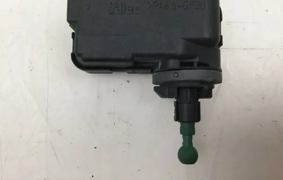 Volkswagen Golf IV Headlight level adjustment motor 1J0941295F