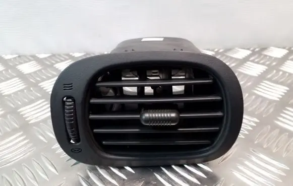 Chrysler Grand Voyager IV Dashboard side air vent grill/cover trim 0SC91TRMAA