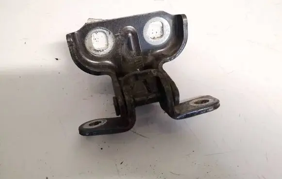 Opel Astra J Rear door lower hinge