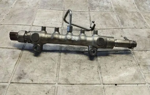 Subaru Forester SH Fuel main line pipe 07K01267