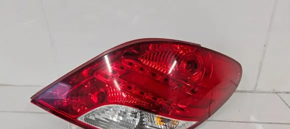 Peugeot 207 Rear/tail lights 08189