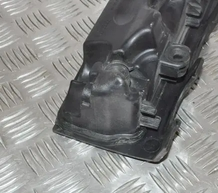 Volkswagen Golf V Other engine bay part 06F129208B