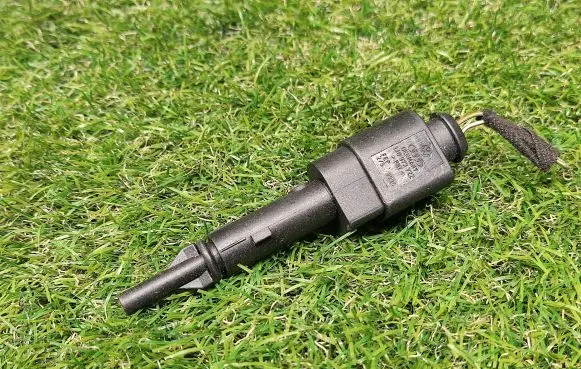 Audi A6 S6 C5 4B Outside/exterior temperature sensor 4B0820535A