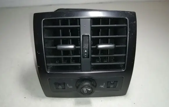 Audi A6 S6 C5 4B Rear air vent grill 4B0815743 4B0819203