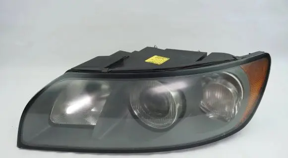 Volvo V50 Headlight/headlamp 30678912 0301198203
