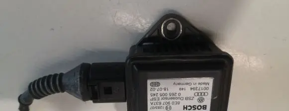 Volkswagen PASSAT B5.5 ESP acceleration yaw rate sensor 8E0907637A 0265005245 0017394