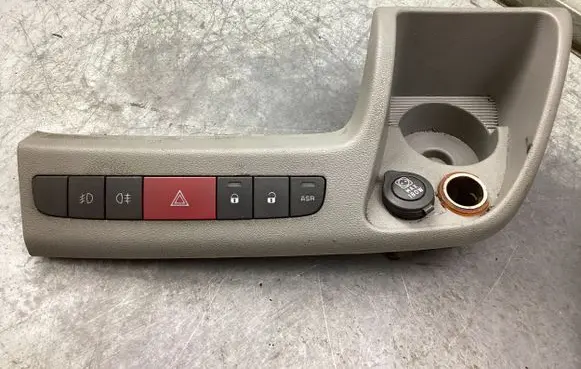 Fiat Ducato Other switches/knobs/shifts 1308183070 ST4408