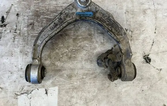 BMW X5 E70 Front lower control arm/wishbone 6788981