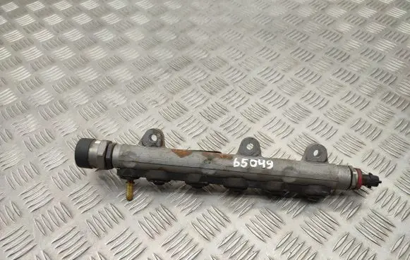 Opel Vivaro Fuel main line pipe 8200610770 0281002800 8200842432