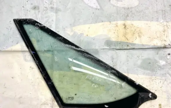 Renault Espace III Front triangle window/glass 43r000929 43r-000929