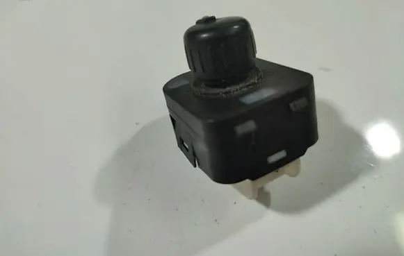 Audi A6 S6 C6 4F Wing mirror switch
