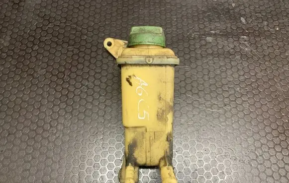 Audi A6 Allroad C5 Power steering fluid tank/reservoir 8D0422373C