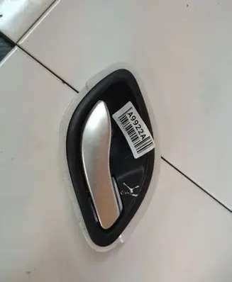 Renault Vel Satis Rear door interior handle 98007101