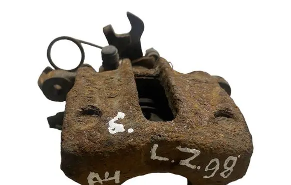 Audi A4 S4 B5 8D Rear brake caliper