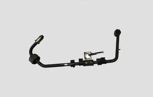 Chevrolet Captiva Fuel injector supply line/pipe