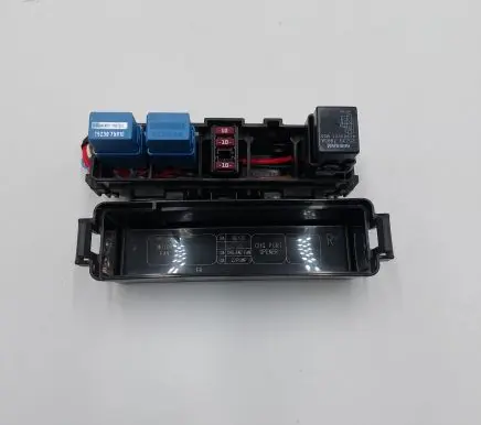 Nissan Leaf II (ZE1) Fuse box set