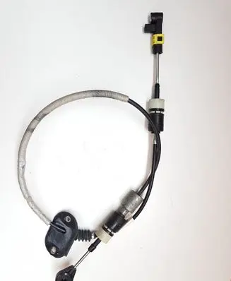 Gear shift cable linkage