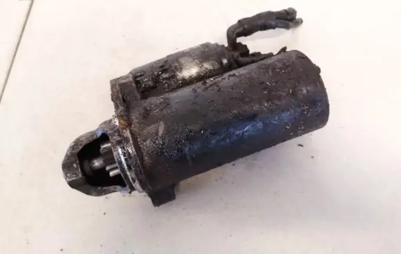 Audi A6 S6 C6 4F Starter motor 059911024