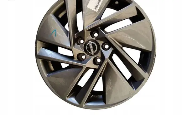 Nissan Qashqai R17 alloy rim 
