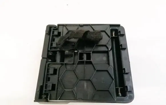 Volkswagen Golf V Glove box 1K0862532 1K0862533