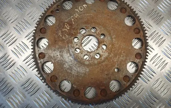 BMW 5 E39 Flywheel 2247914