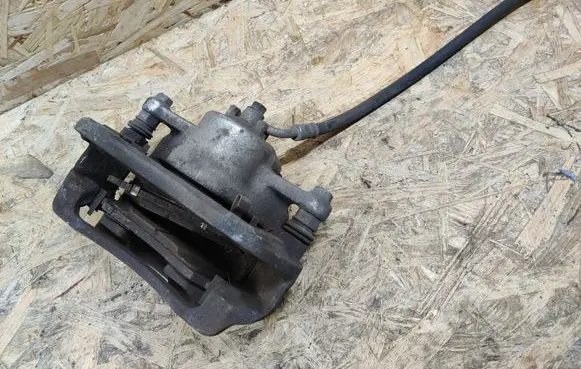 Hyundai i10 Front brake caliper BC140229