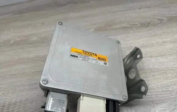 Toyota RAV 4 (XA30) Steering rack control module 8965042030 EPS01012 EATCEC093
