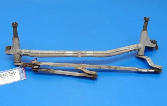 Peugeot 1007 Front wiper linkage and motor 