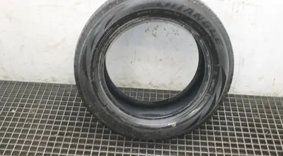 Mazda CX-7 R18 winter tire 23560R18