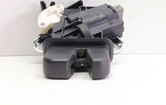 Audi A6 S6 C6 4F Tailgate/trunk/boot lock/catch/latch 4F5827505D